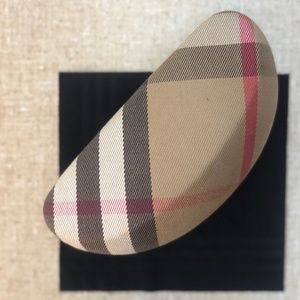 Burberry Hard Clamshell Sunglasses Case